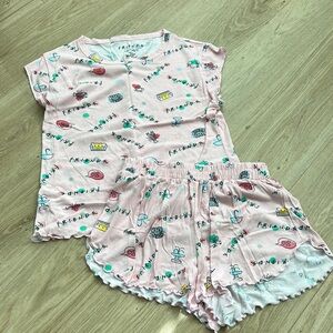 Women’s FRIENDS Pajamas Set
